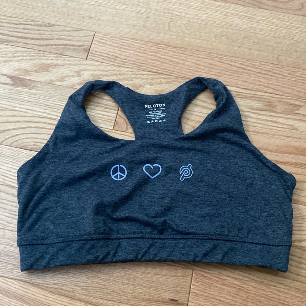 Peloton sports bra - Size M